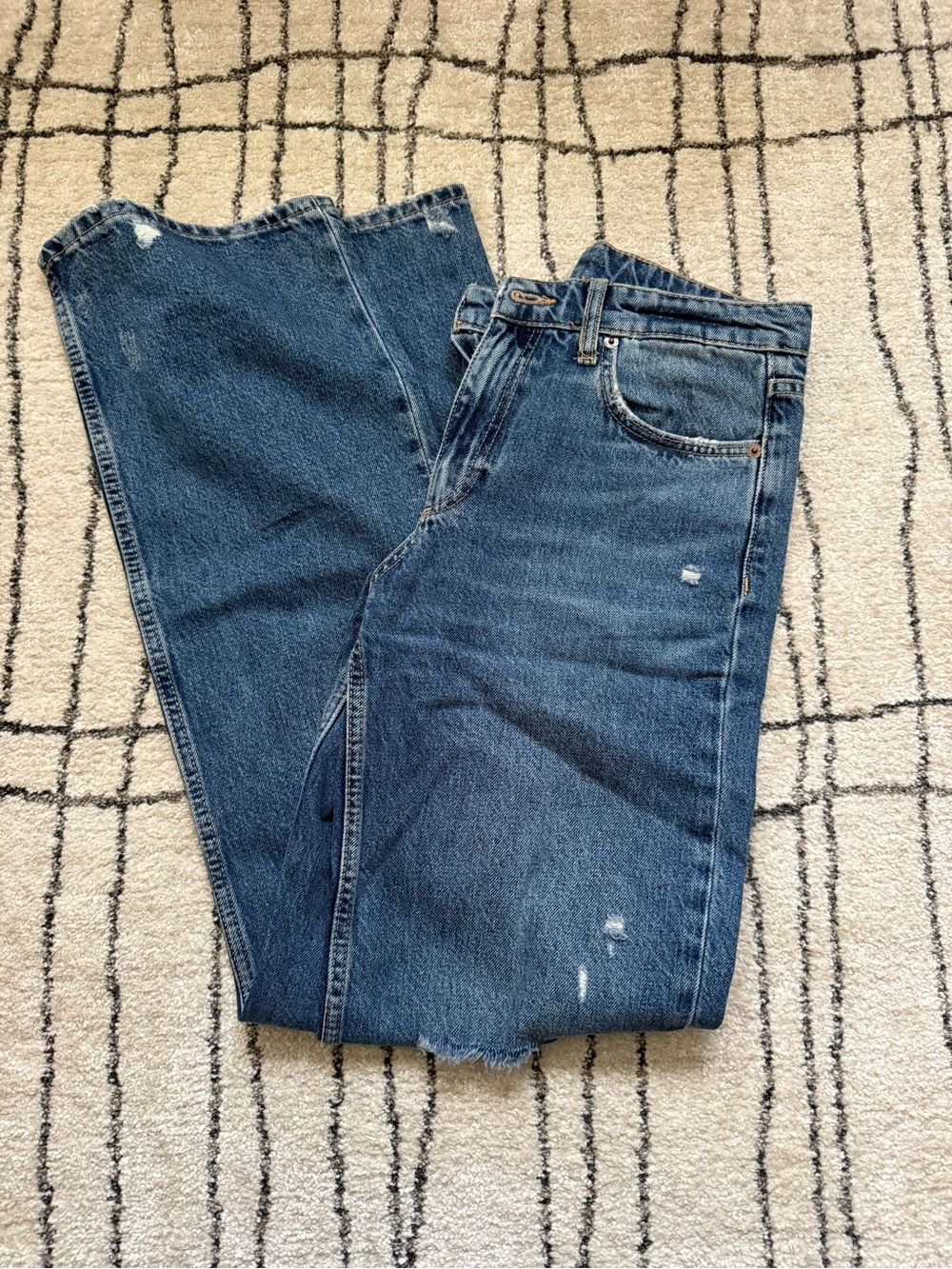 Zara Distressed Midrise
